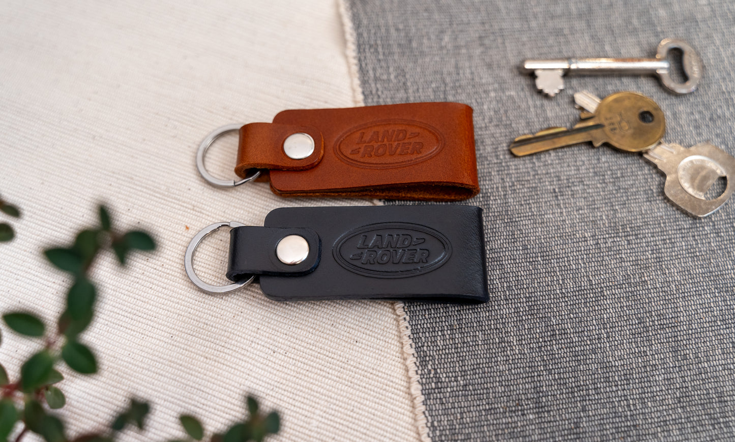 Land Rover leather car keyring