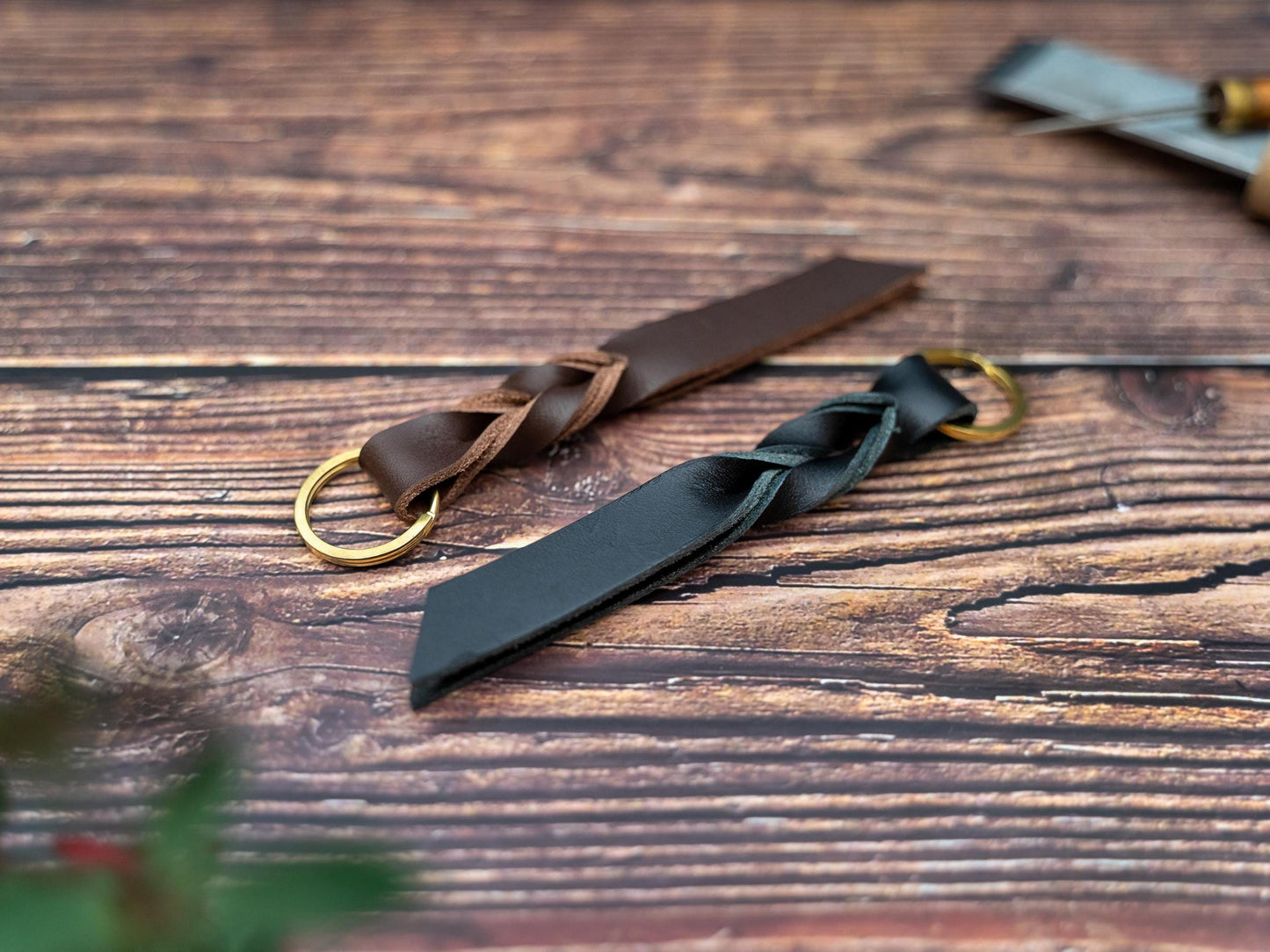 Leather Twist Keyring