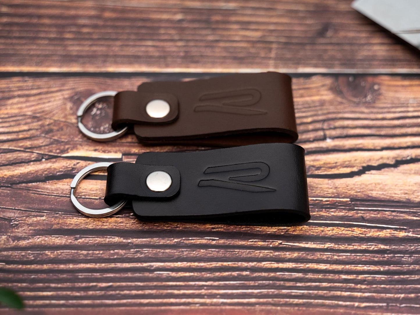 Volkswagen R leather car keyring