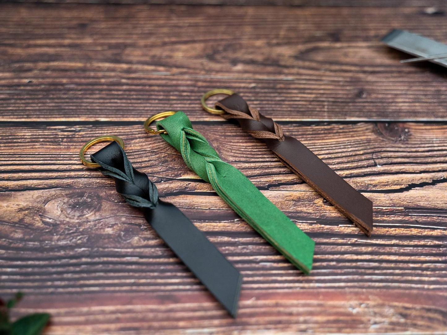 Leather Twist Keyring