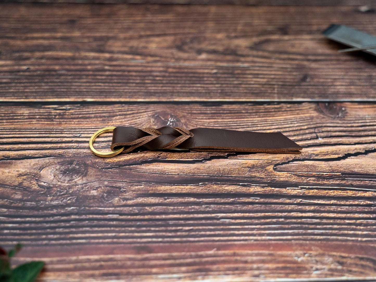 Leather Twist Keyring