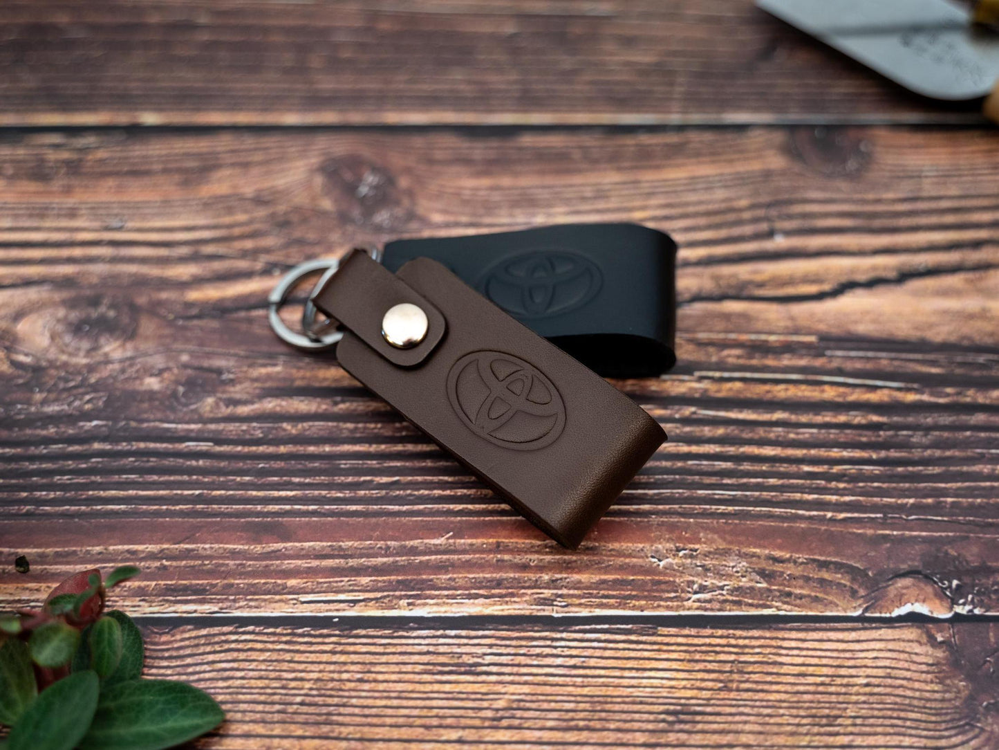 Toyota leather car keyring