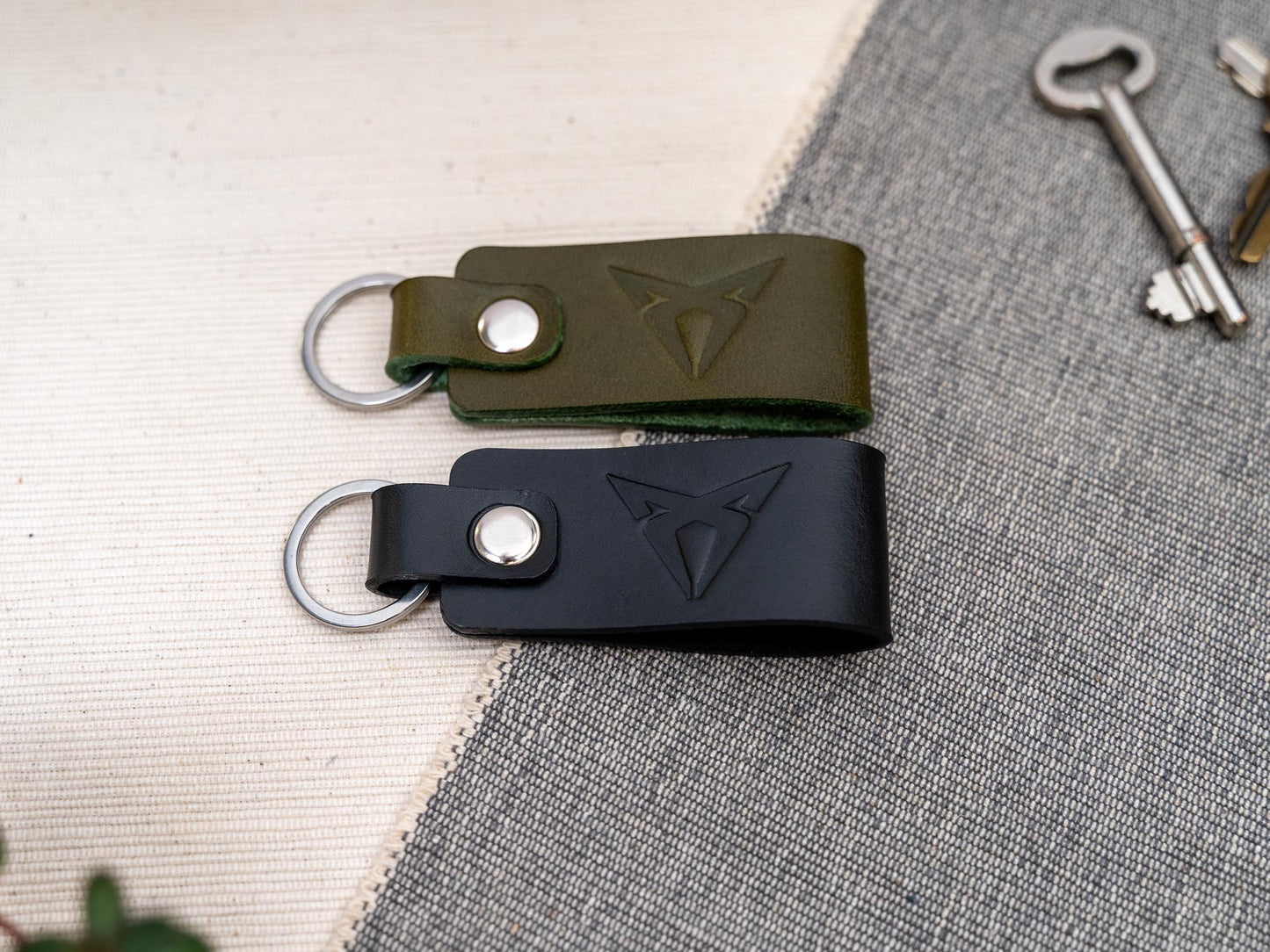 SEAT Cupra sport leather car keyring