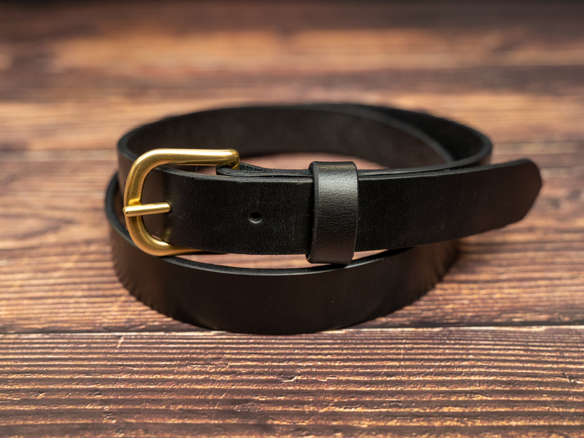 1" / 25mm wide black leather belt with bras buckle and matching black leather keeper
